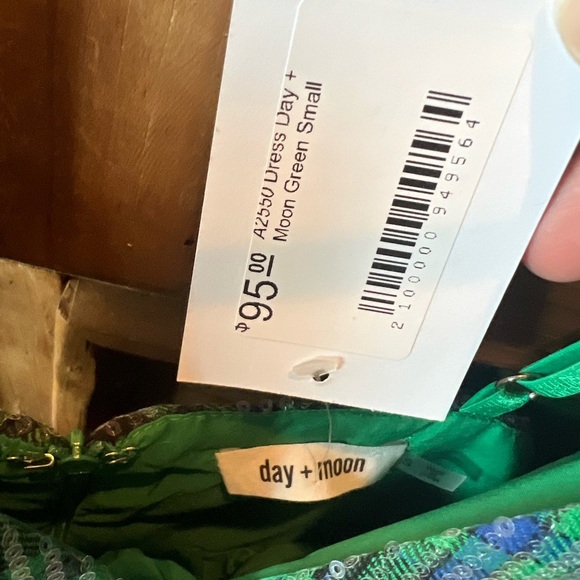 NWT Plaid Sequin Mini Dress
By Day and Moon Size Small - Picture 4 of 9